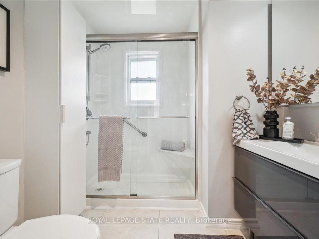 









68


Greenwood

Street,
Hamilton,




ON
L8T 3N3

