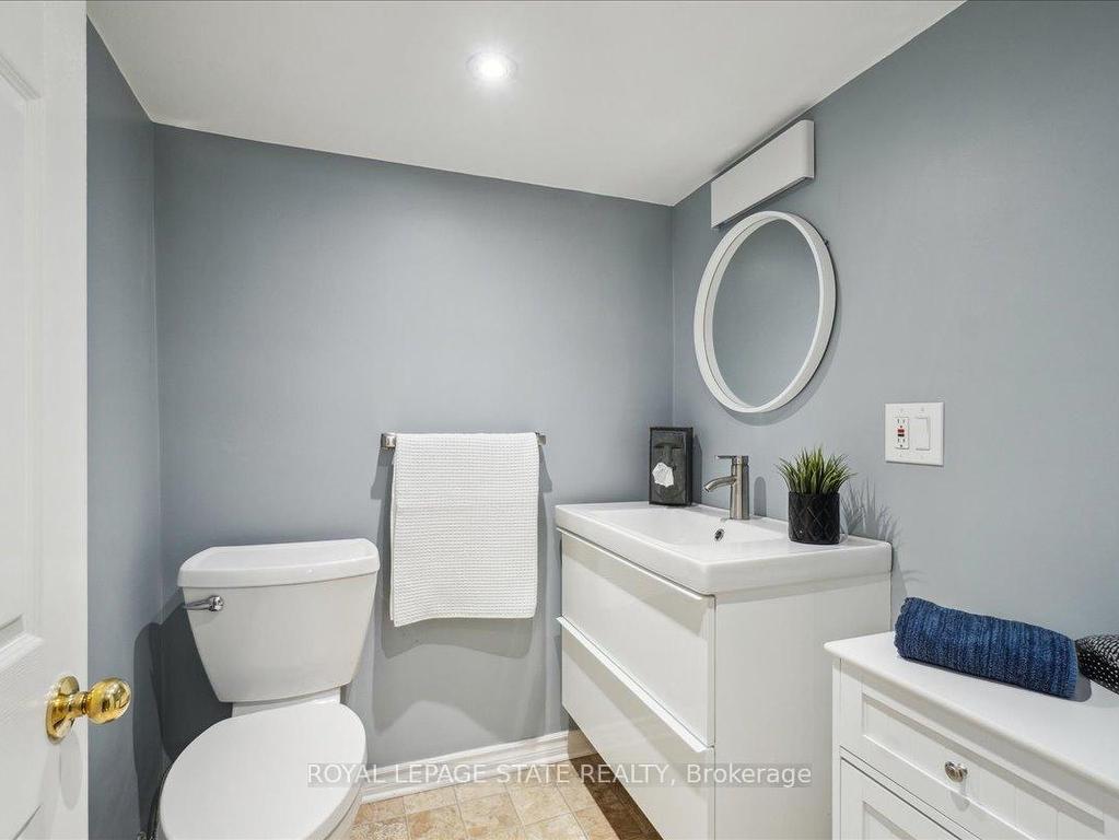 









68


Greenwood

Street,
Hamilton,




ON
L8T 3N3

