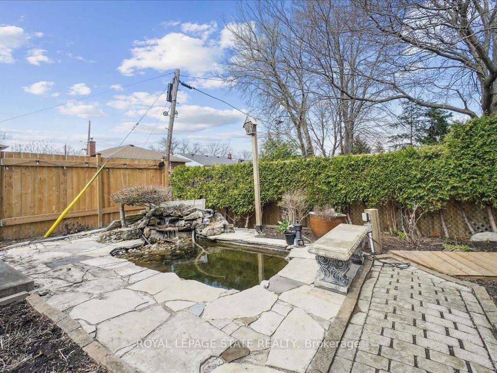 









68


Greenwood

Street,
Hamilton,




ON
L8T 3N3

