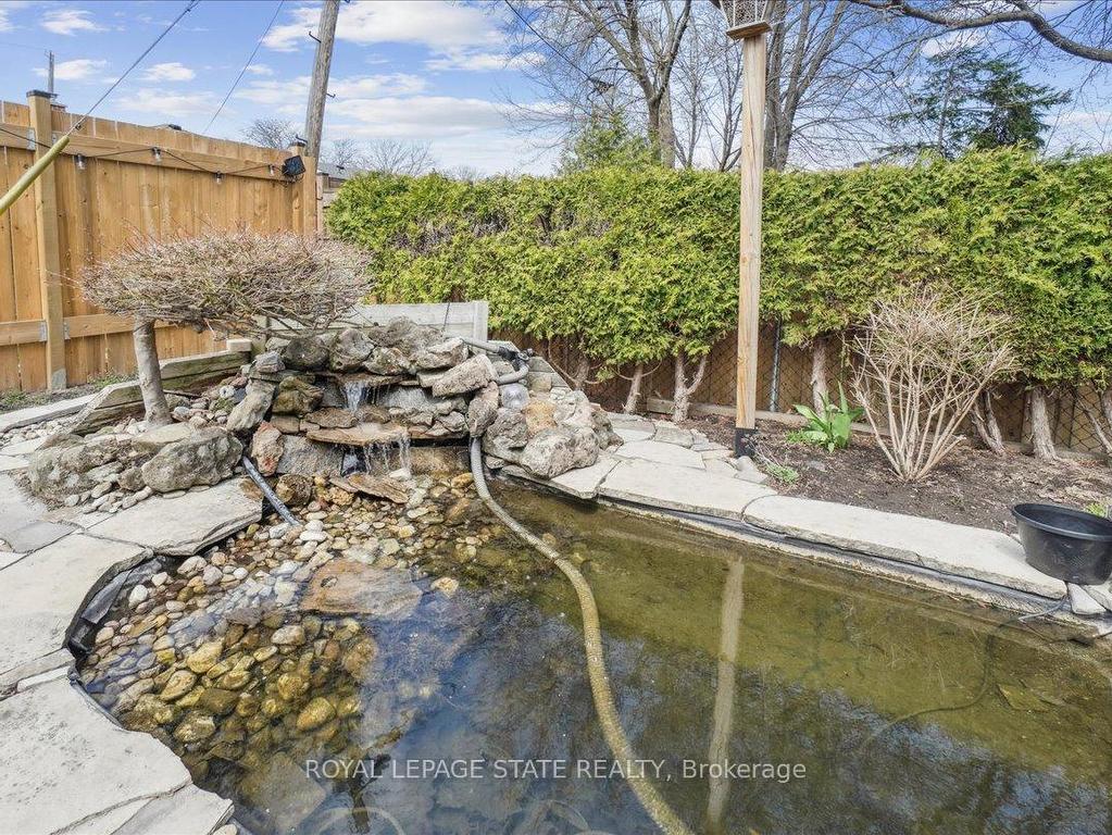 









68


Greenwood

Street,
Hamilton,




ON
L8T 3N3

