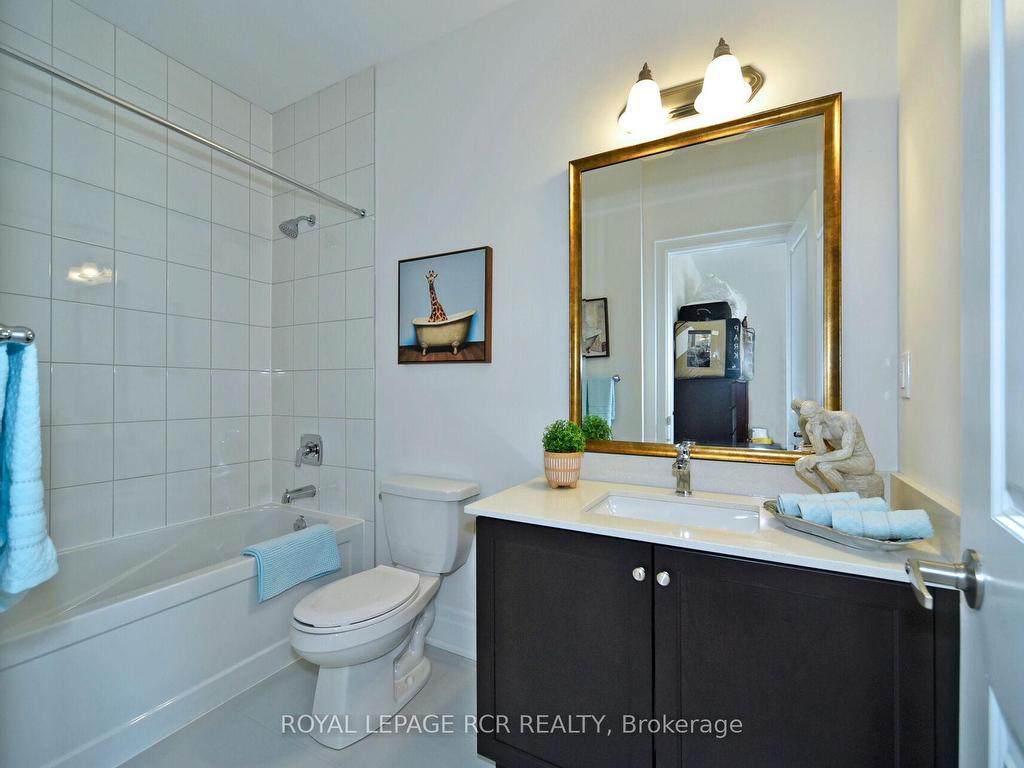 









200


Silver Creek

Drive,
Vaughan,




ON
L3L 0B5

