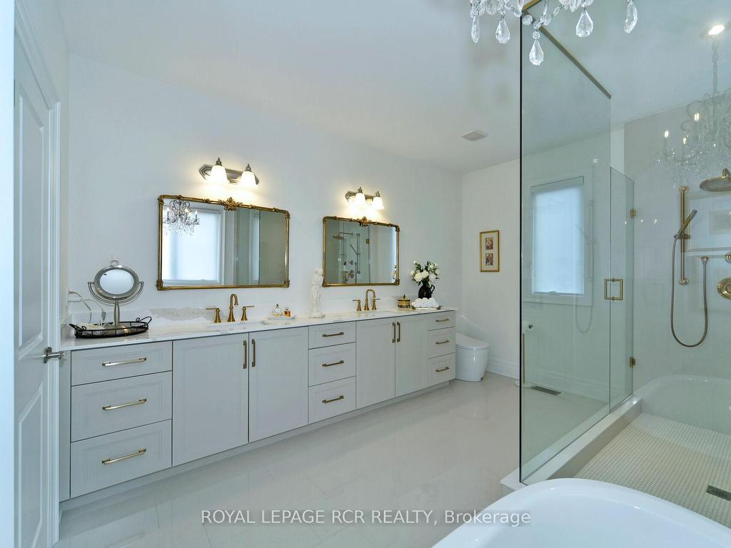 









200


Silver Creek

Drive,
Vaughan,




ON
L3L 0B5

