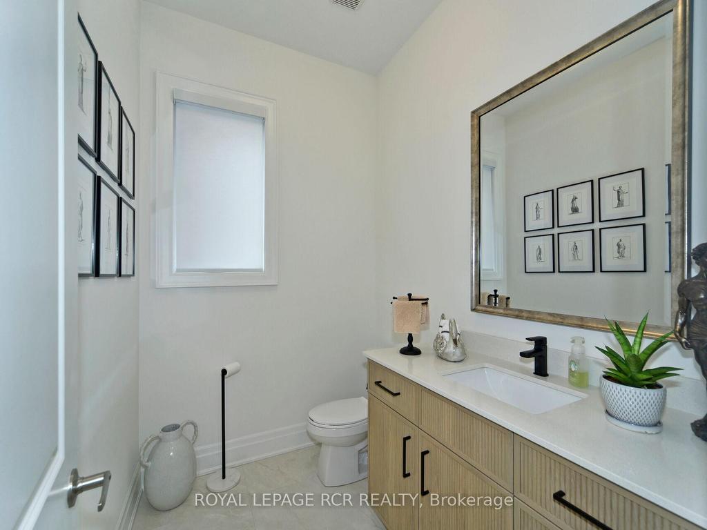 









200


Silver Creek

Drive,
Vaughan,




ON
L3L 0B5

