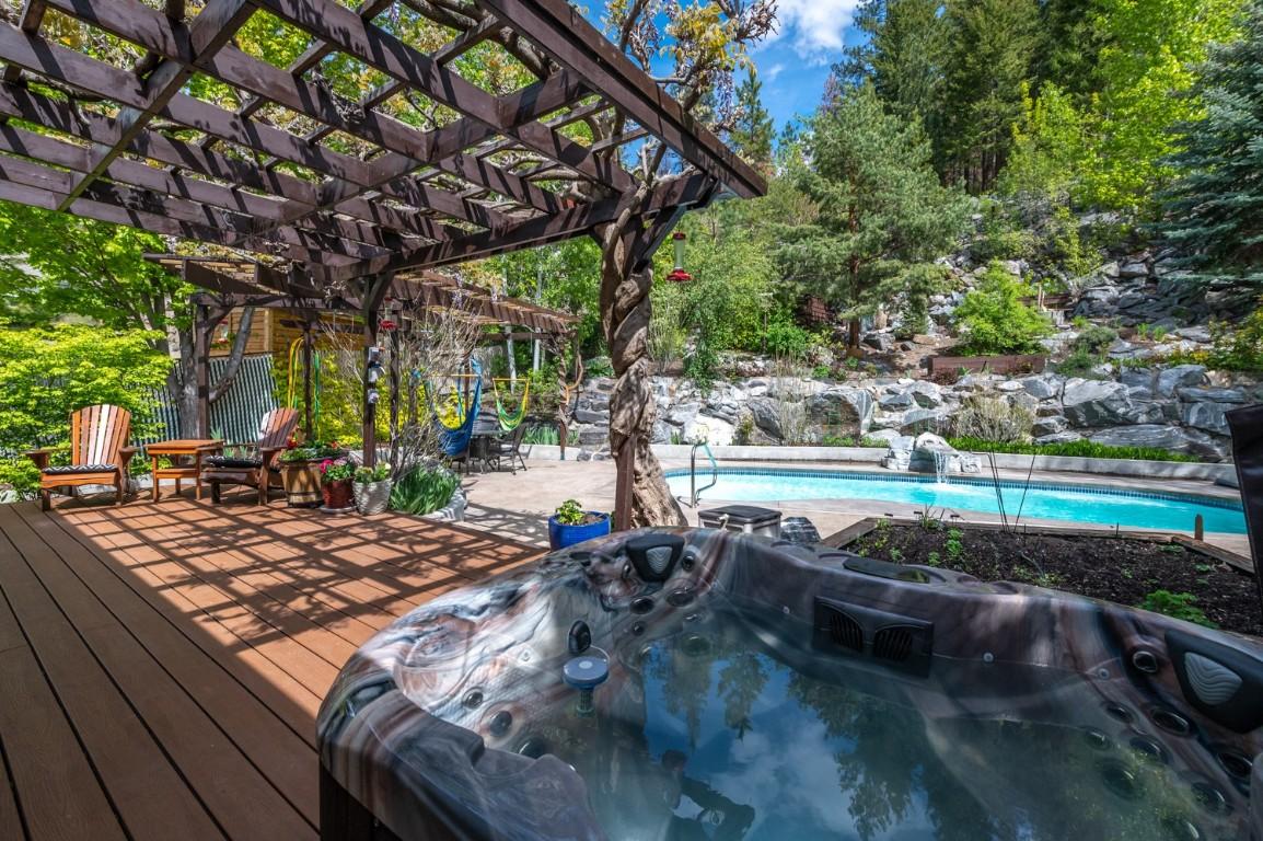 









124


Big Horn

Trail,
Okanagan Falls,




BC
V0H 1R0

