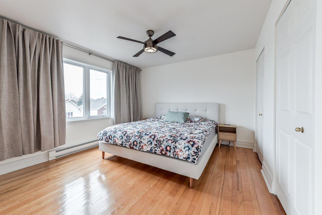 









2052


Rue Honoré-Mercier

,
Sainte-Julie,




QC
J3E2K1

