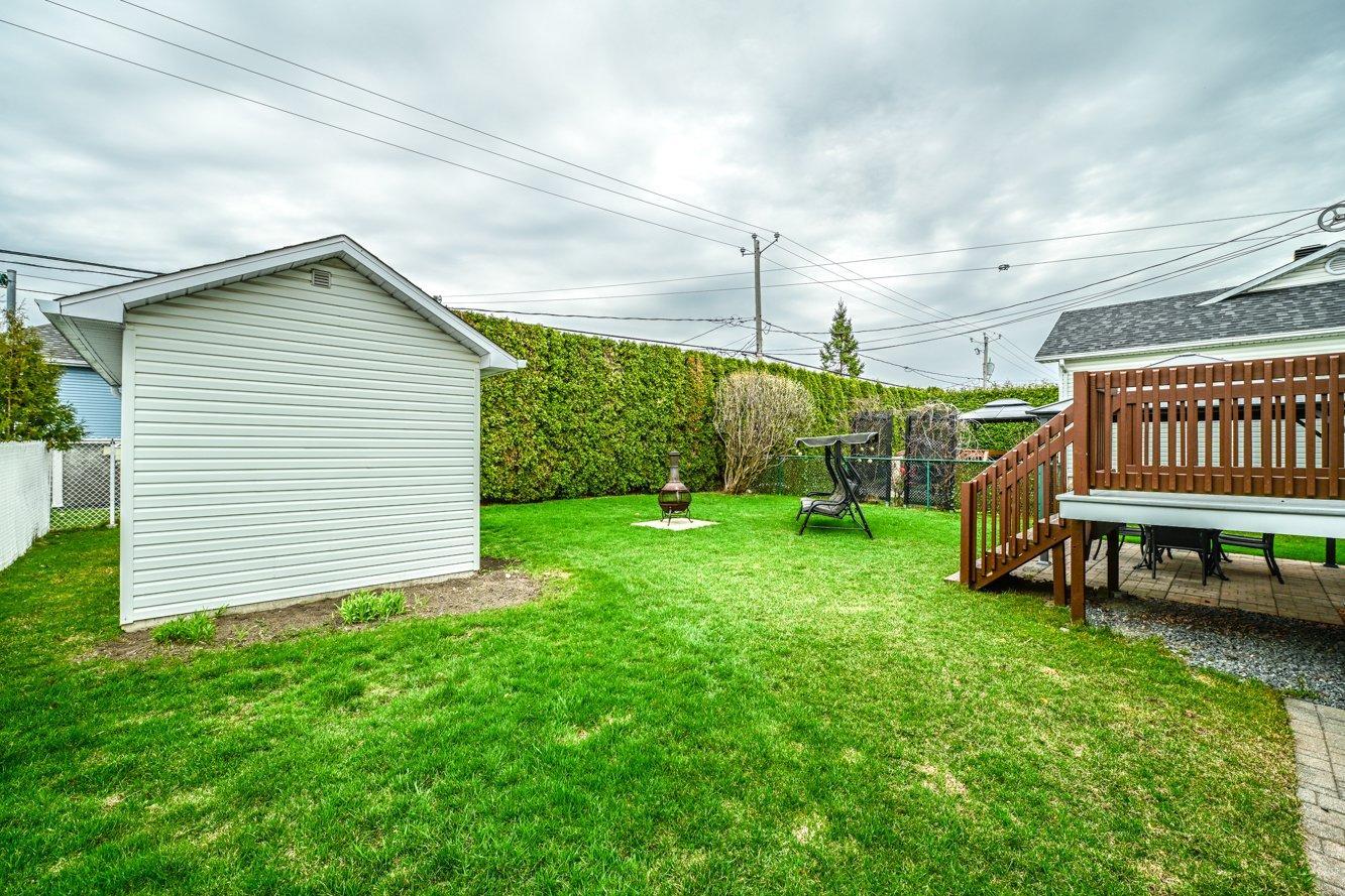 









2052


Rue Honoré-Mercier

,
Sainte-Julie,




QC
J3E2K1

