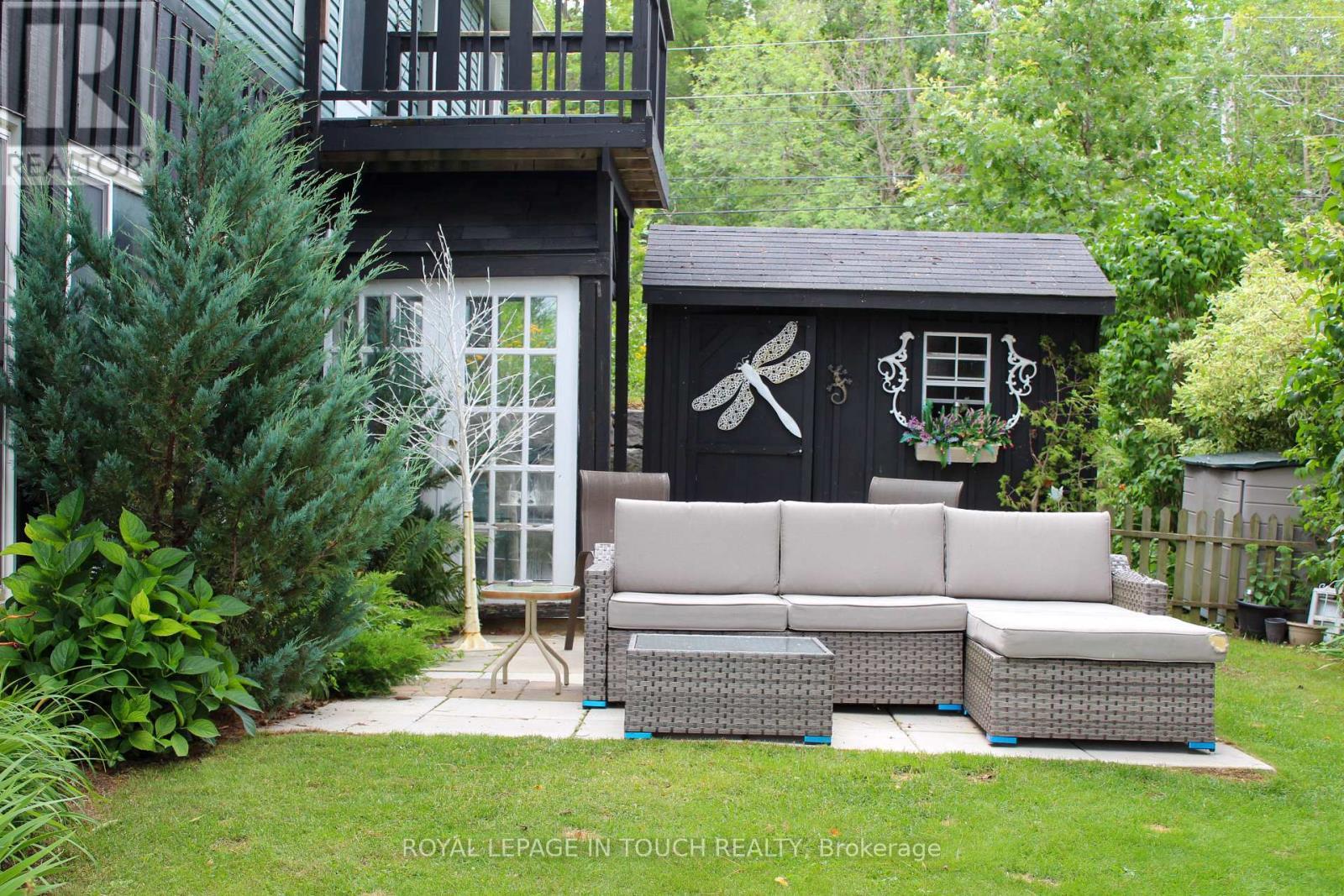 












7698 OAK POINT ROAD

,
Ramara,




Ontario
L0K2B0

