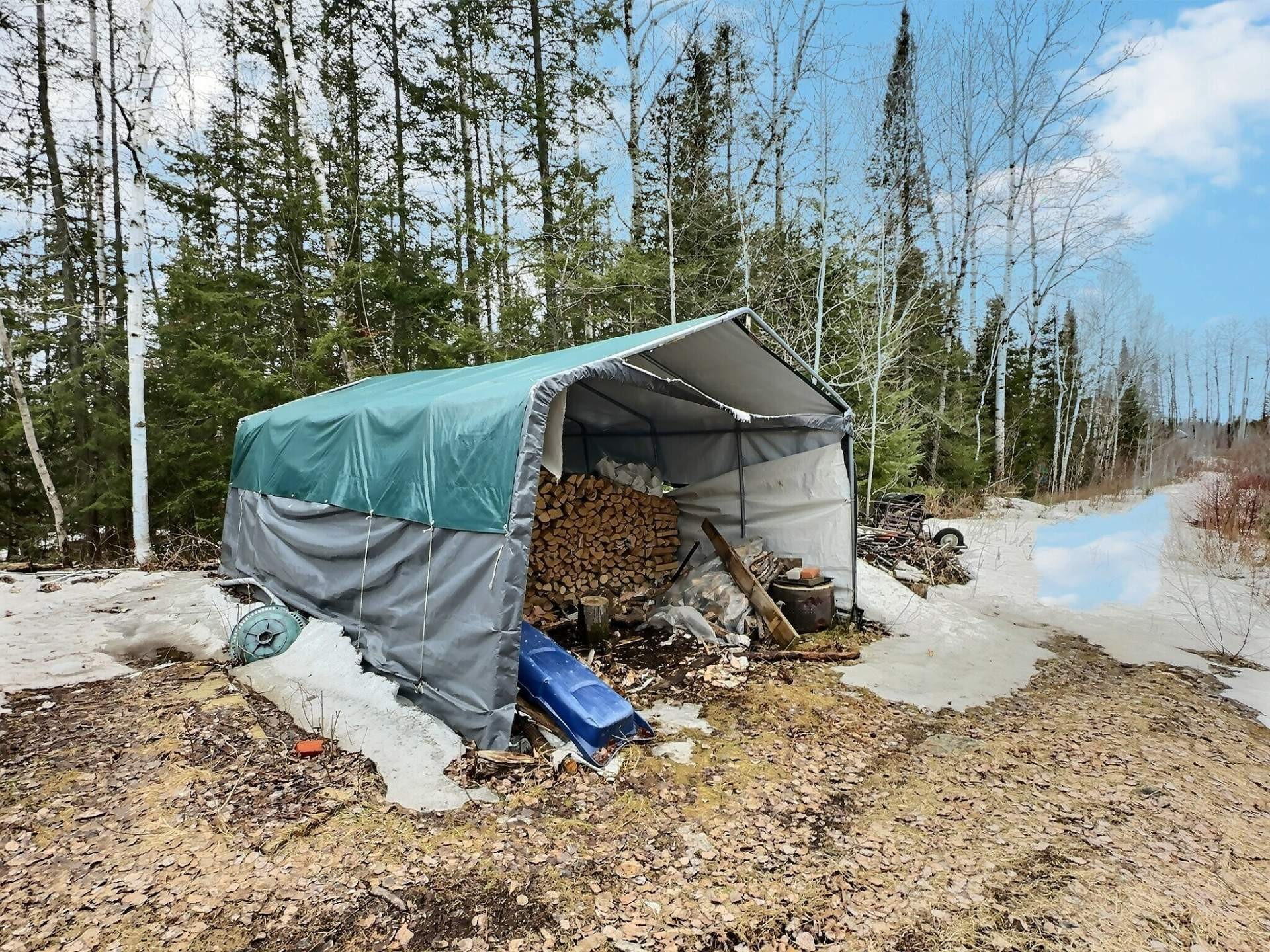 









528


Ch. du Lac-Cameron

,
Saint-Eugène-de-Guigues,




QC
J0Z3L0

