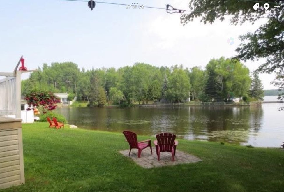 









528


Ch. du Lac-Cameron

,
Saint-Eugène-de-Guigues,




QC
J0Z3L0

