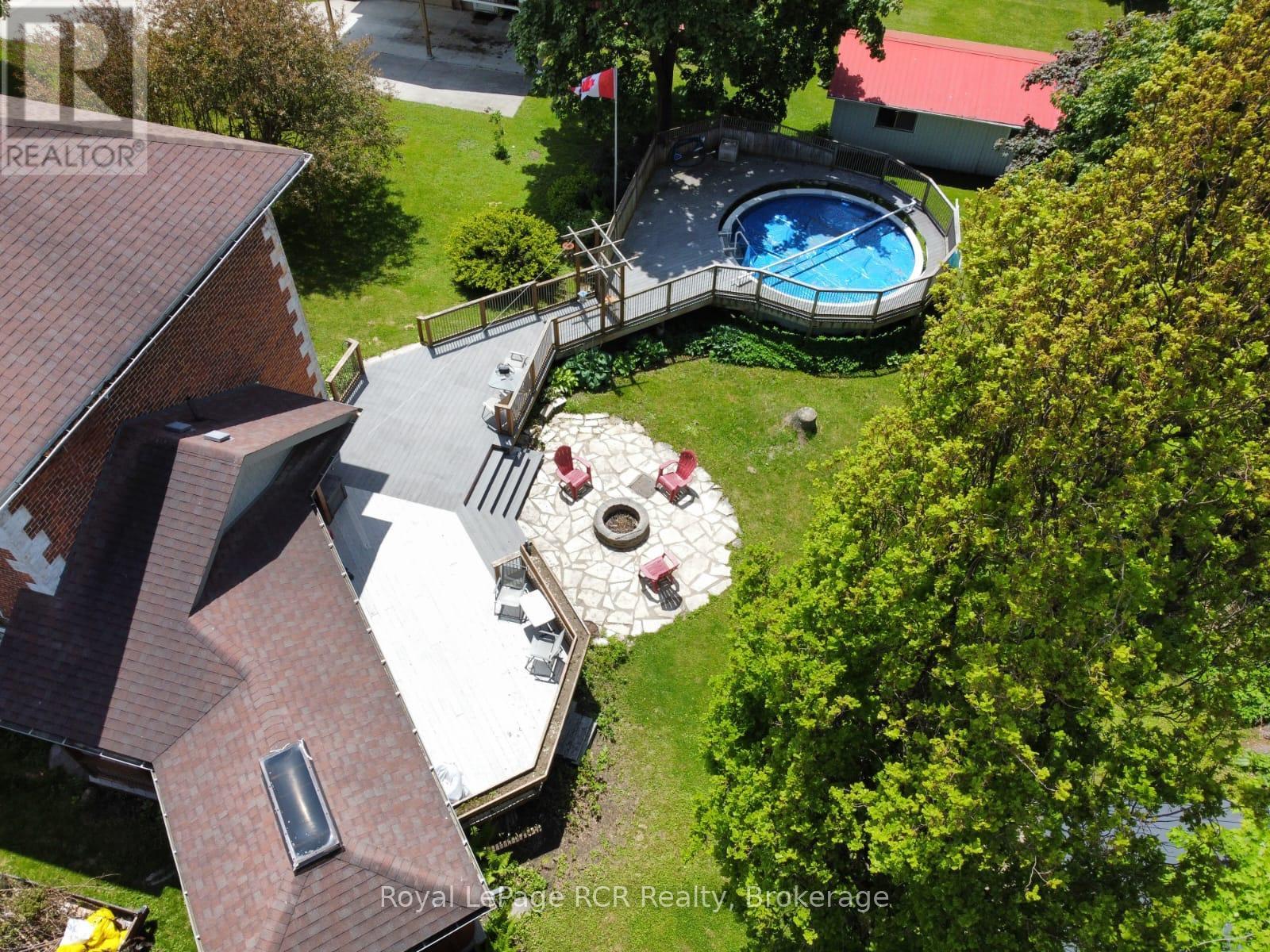 












99 MAITLAND STREET

,
Minto,




Ontario
N0G1Z0

