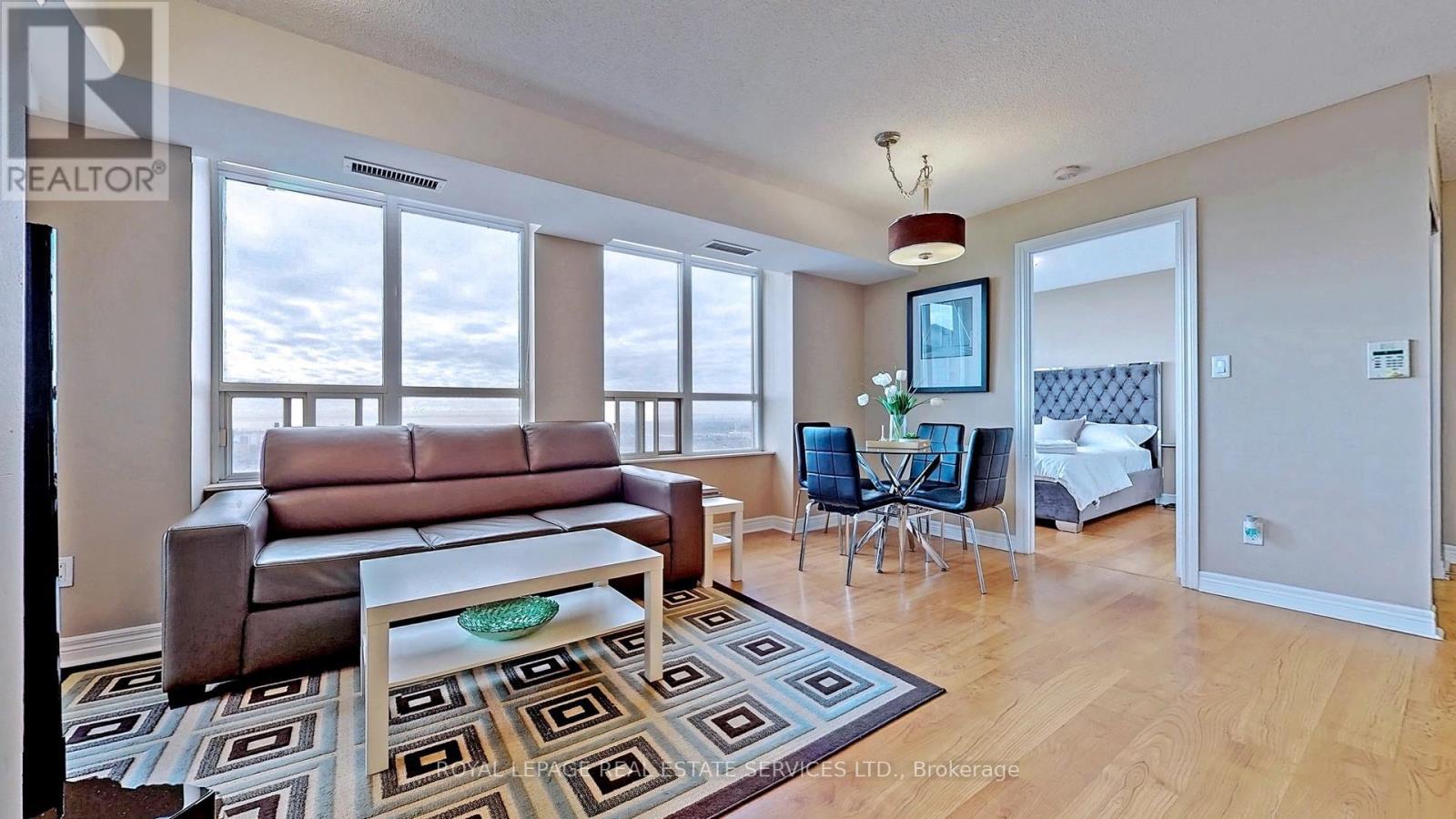 












3011 - 310 BURNHAMTHORPE ROAD W

,
Mississauga,




Ontario
L5B4P9

