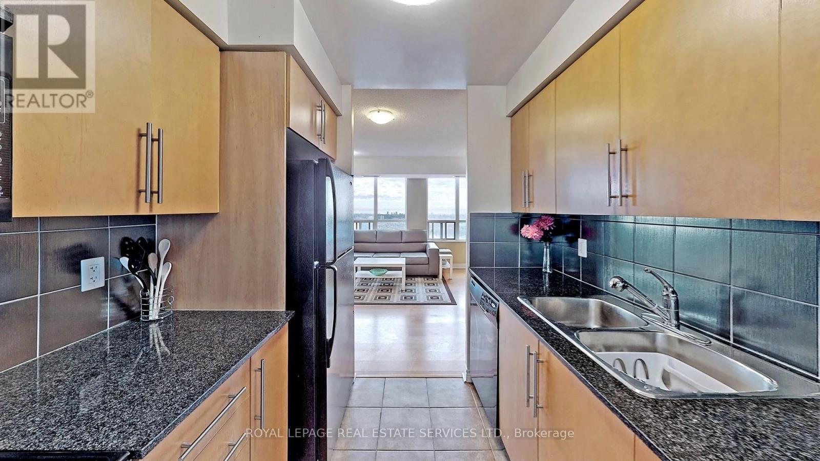 












3011 - 310 BURNHAMTHORPE ROAD W

,
Mississauga,




Ontario
L5B4P9

