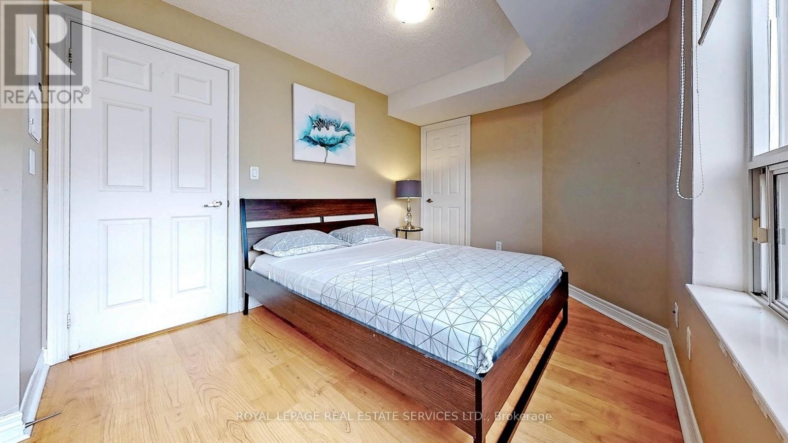 












3011 - 310 BURNHAMTHORPE ROAD W

,
Mississauga,




Ontario
L5B4P9

