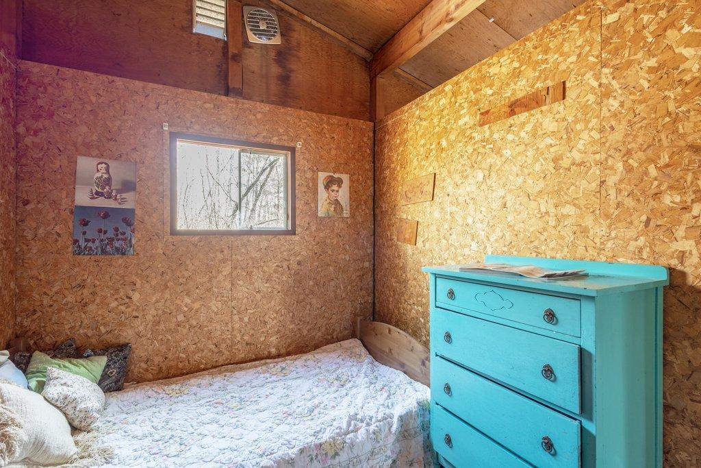 









82


Av. des Peupliers

,
Pontiac,




QC
J0X2G0

