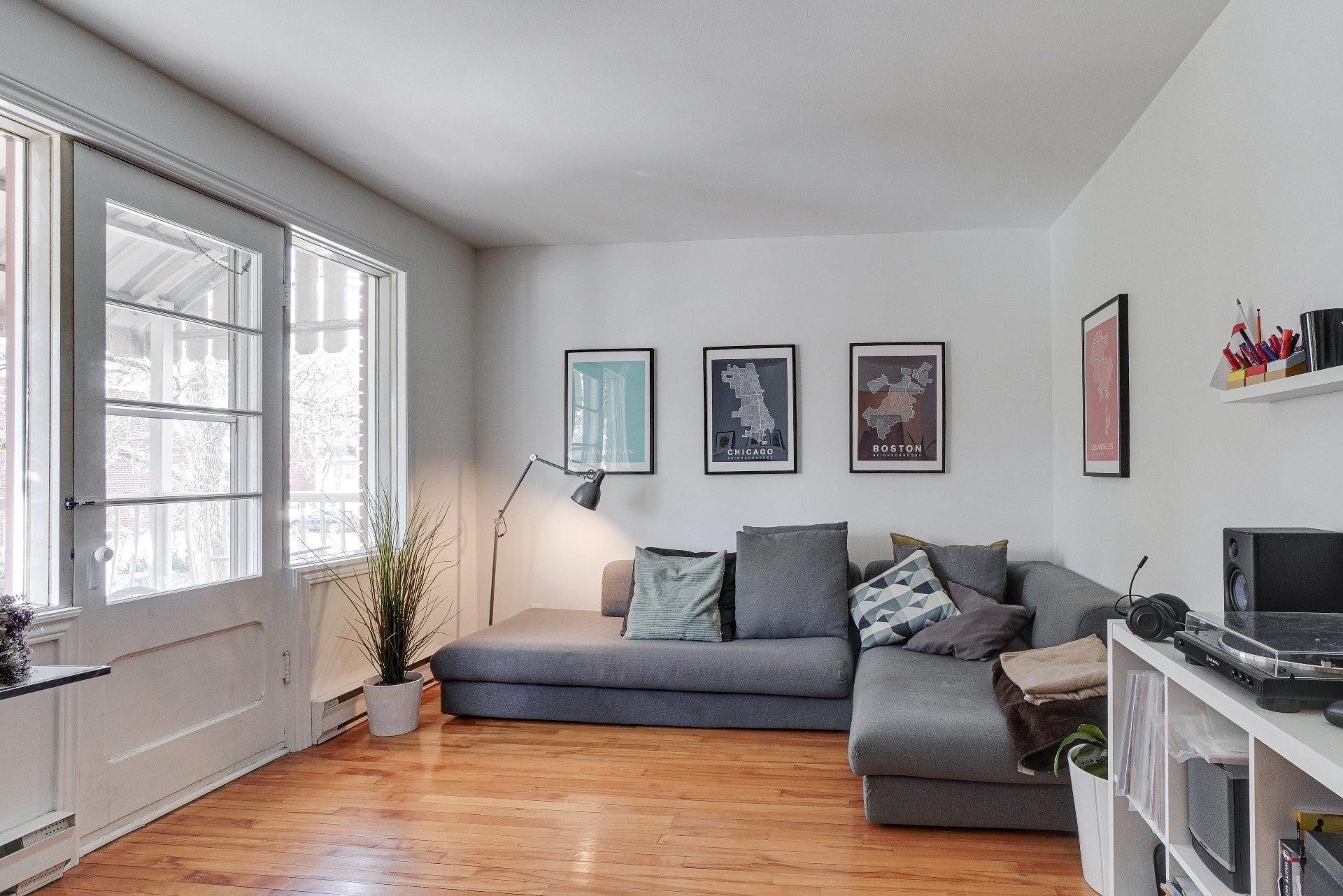









2845

 - 2847


Rue St-Émile

,
Montréal (Mercier/Hochelaga-Maisonneuve),




QC
H7P2C1

