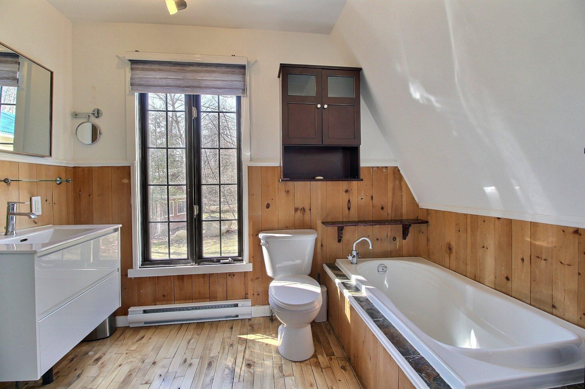 









39


Rue des Trembles

,
Austin,




QC
J0B1B0

