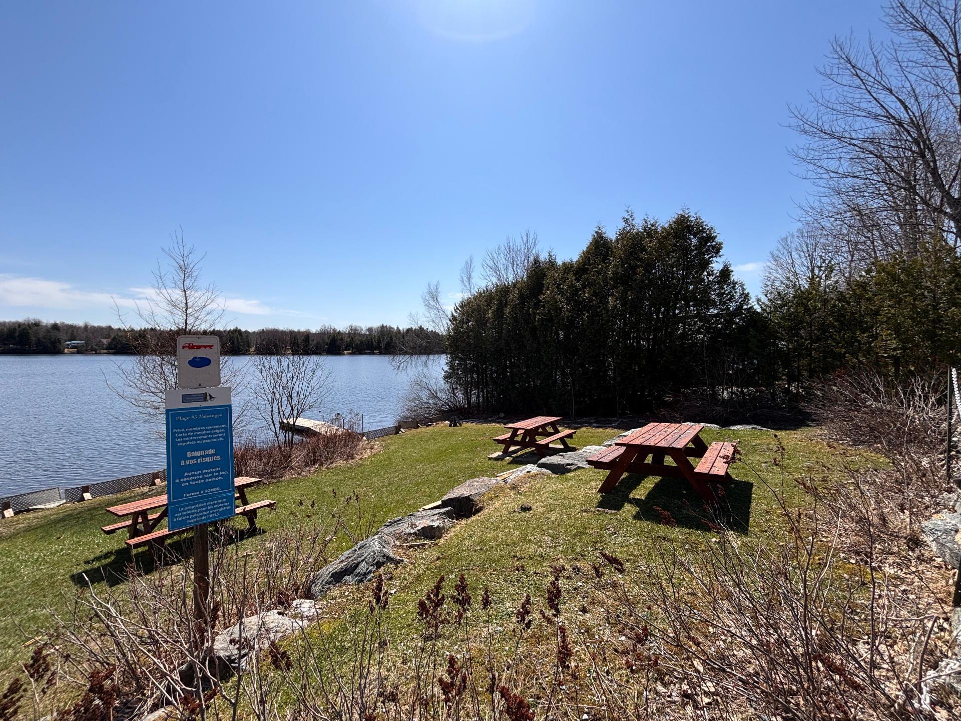 









39


Rue des Trembles

,
Austin,




QC
J0B1B0

