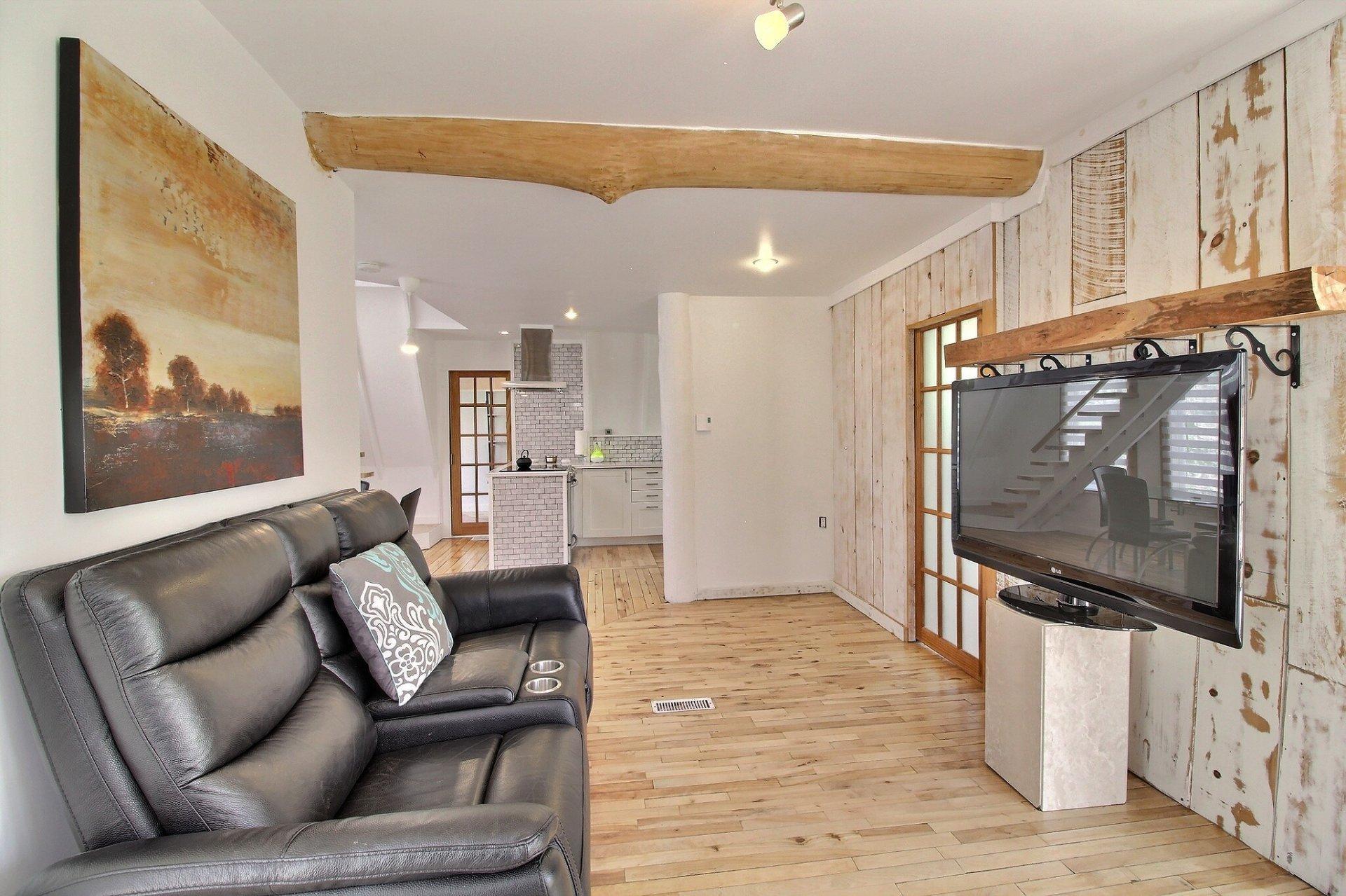 









39


Rue des Trembles

,
Austin,




QC
J0B1B0

