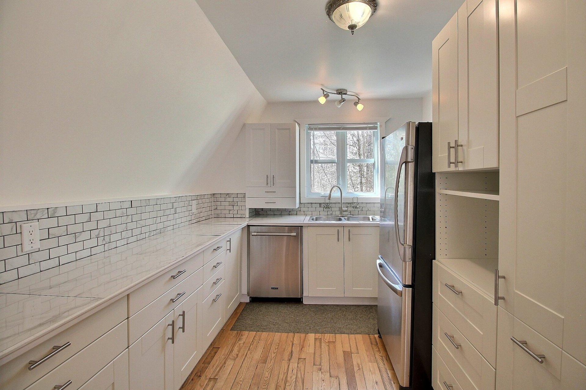 









39


Rue des Trembles

,
Austin,




QC
J0B1B0


