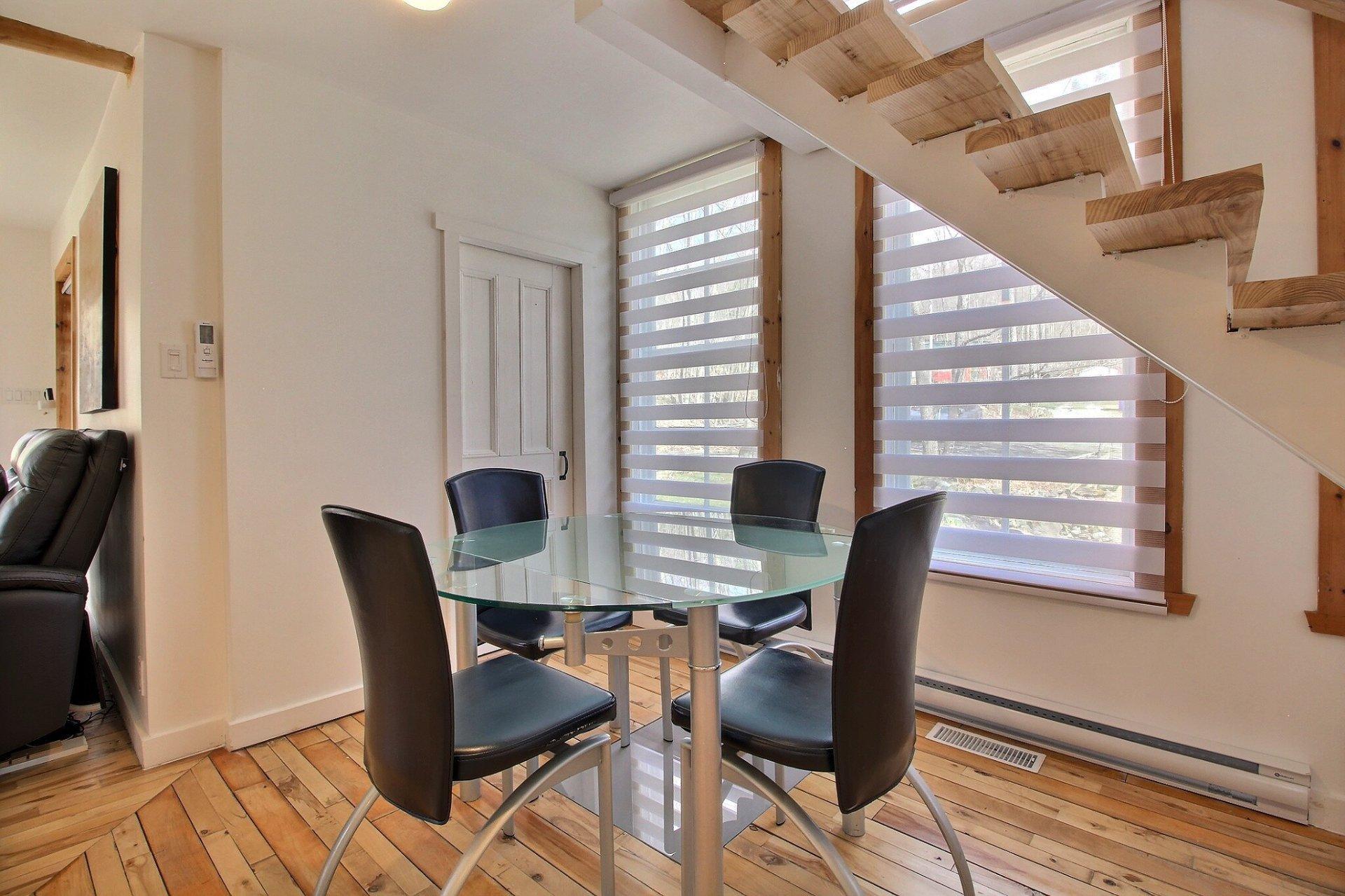 









39


Rue des Trembles

,
Austin,




QC
J0B1B0

