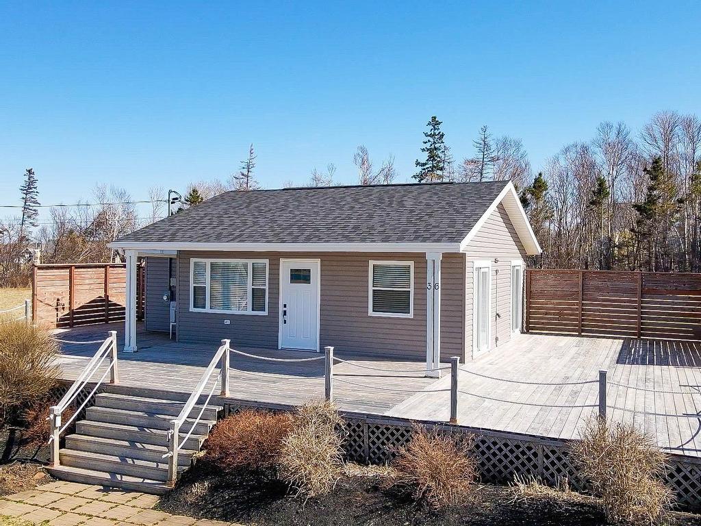 












36 Estates Way

,
Brackley Beach,







PE
C1E 2R3

