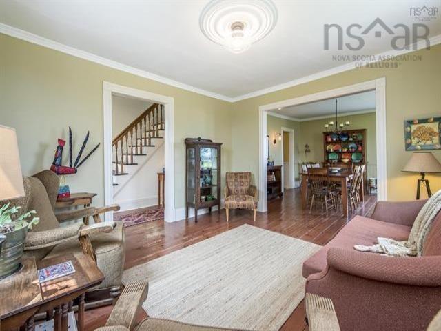 












53 King Street

,
Hortonville,




NS
B4P 2R3

