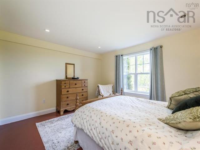 












53 King Street

,
Hortonville,




NS
B4P 2R3

