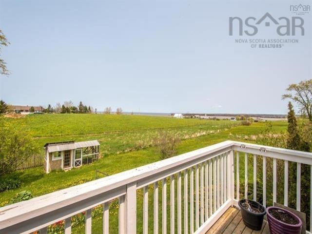 












53 King Street

,
Hortonville,




NS
B4P 2R3

