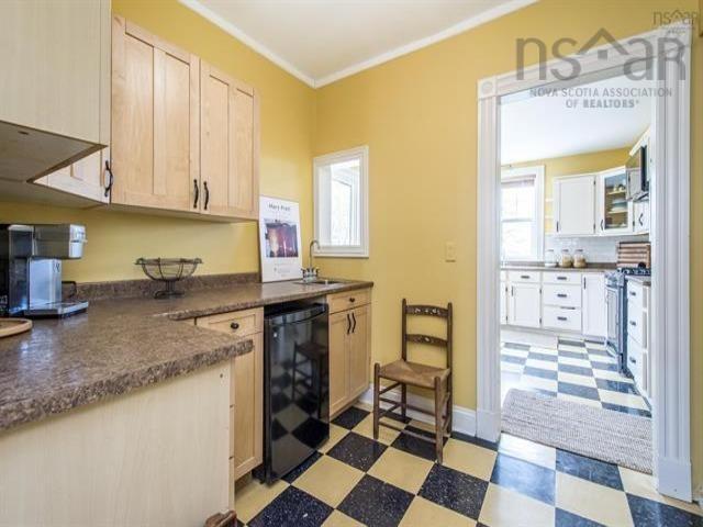 












53 King Street

,
Hortonville,




NS
B4P 2R3

