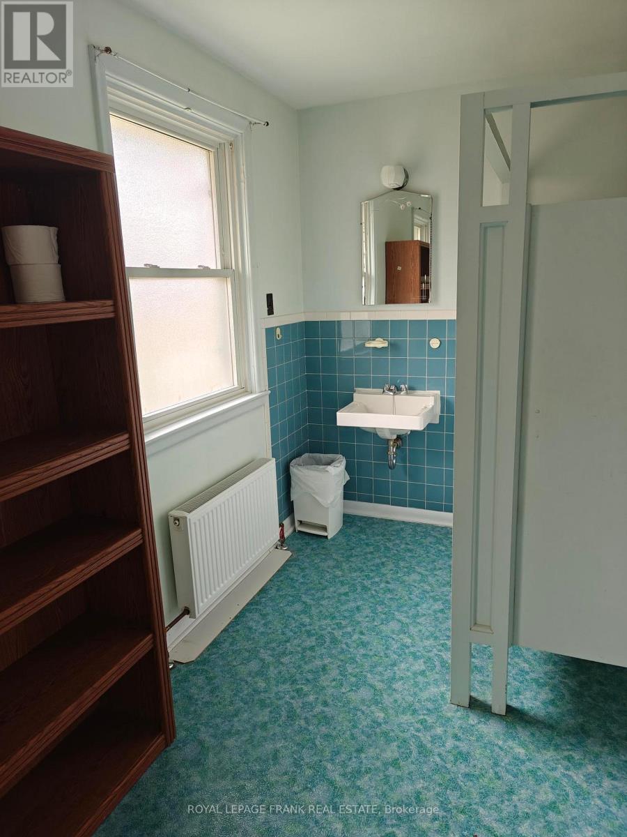 












#2 - 374 CENTRAL PARK BOULEVARD S

,
Oshawa (Central),




Ontario
L1H5X2

