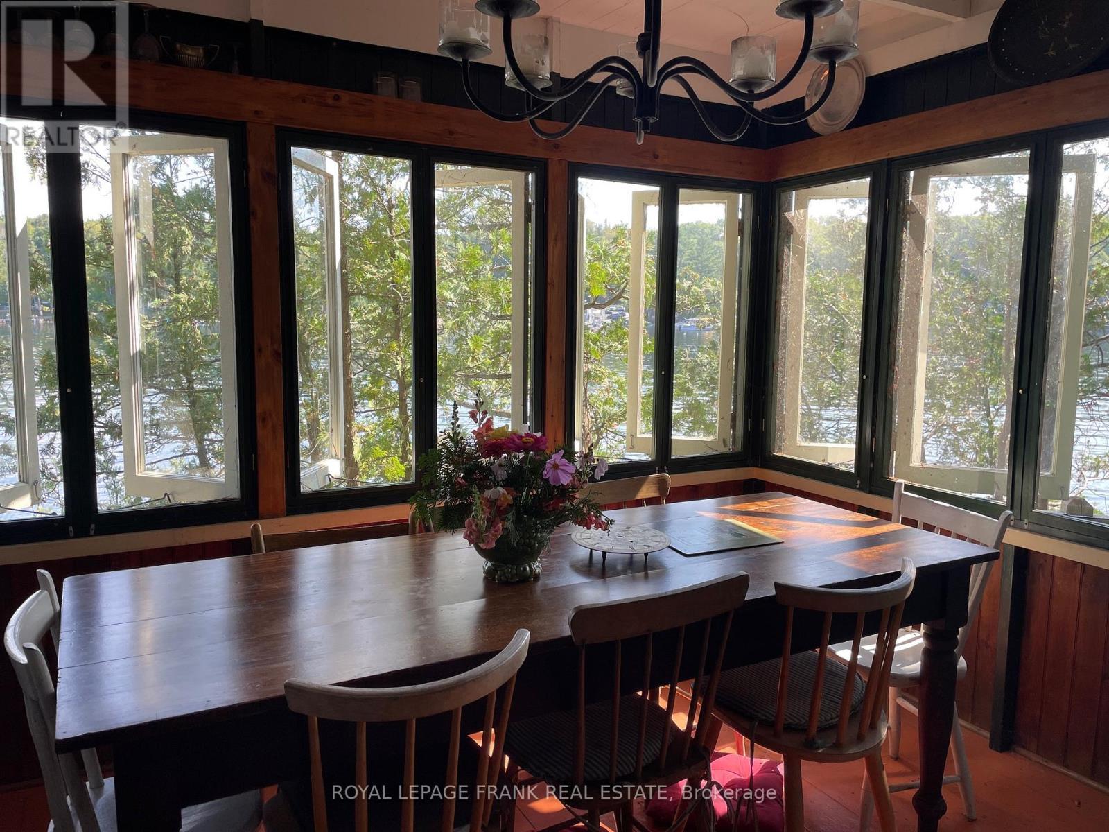 












422 ISLAND 11A

,
Douro-Dummer,




Ontario
K0L2H0


