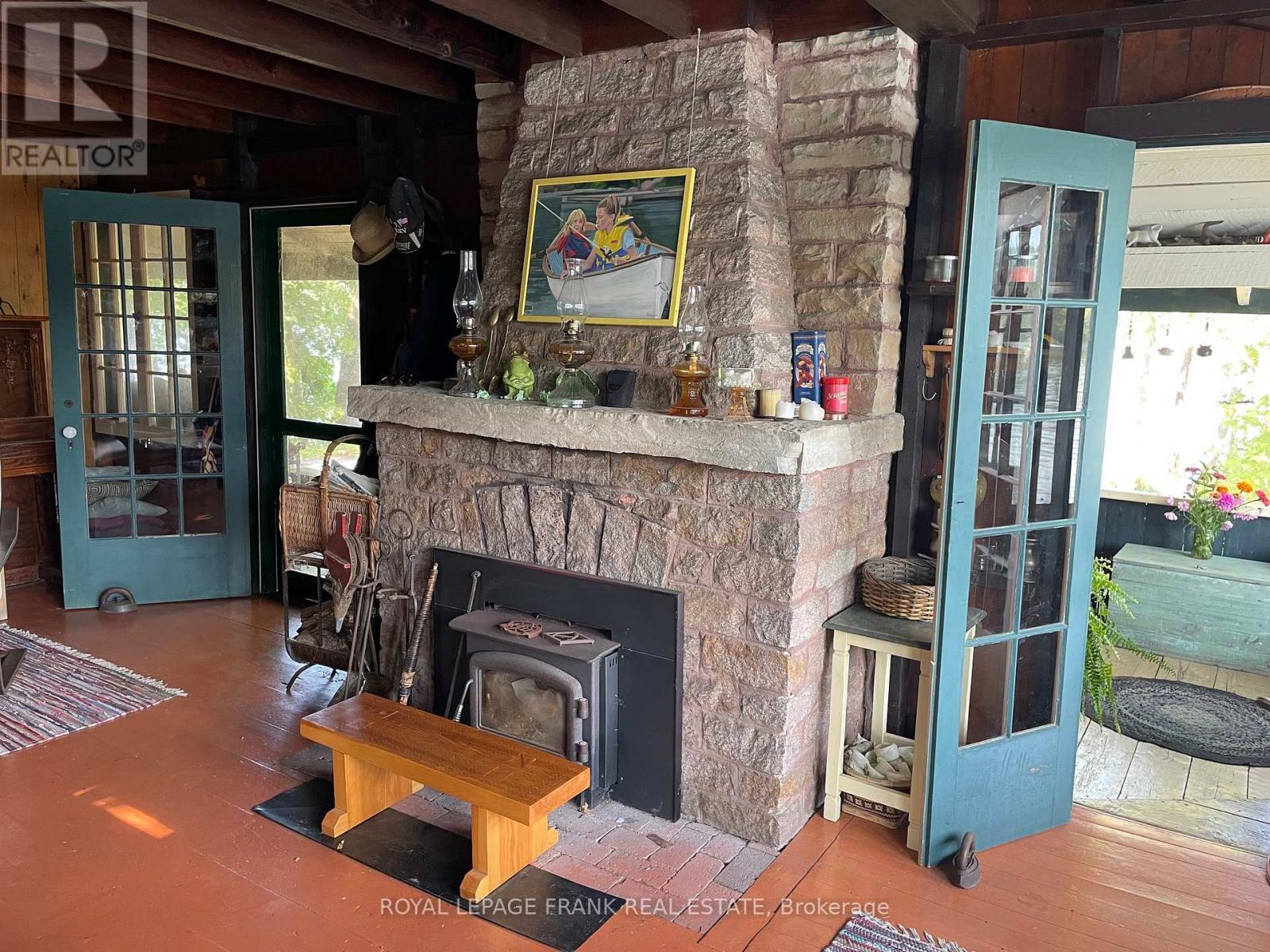 












422 ISLAND 11A

,
Douro-Dummer,




Ontario
K0L2H0

