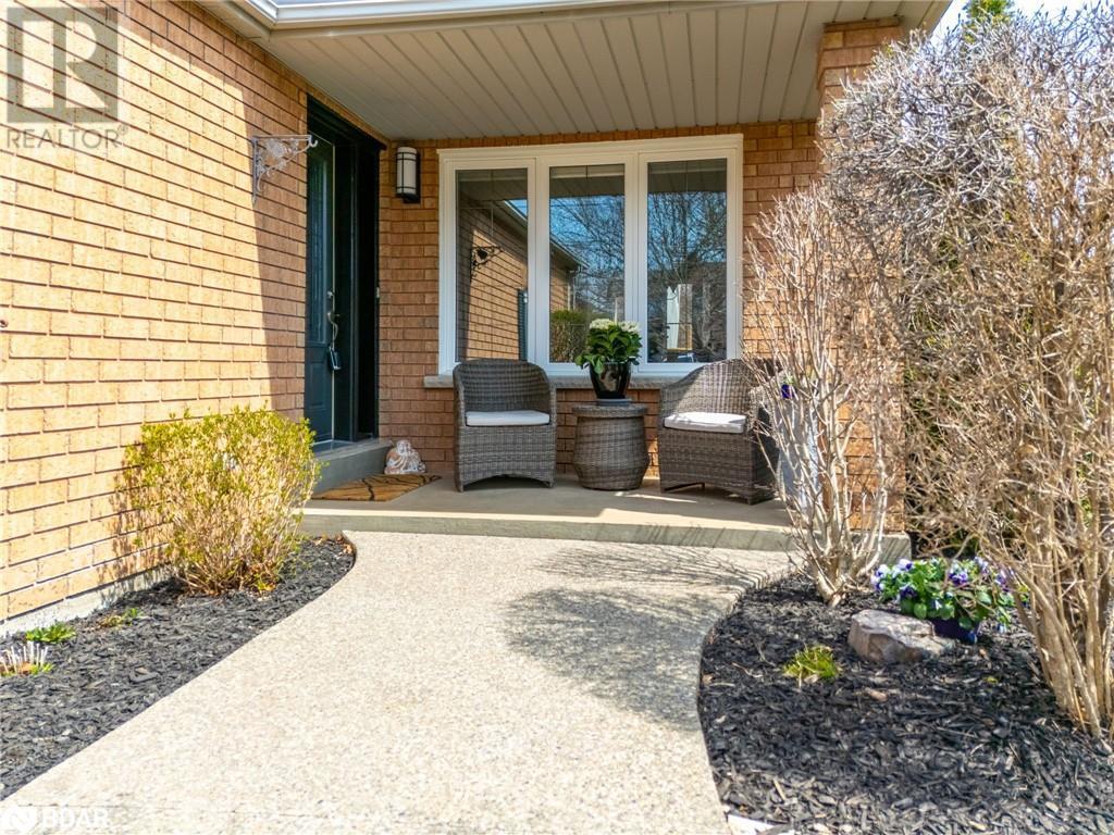 












62 HARLEY Avenue

,
Georgetown,




Ontario
L7G5R9

