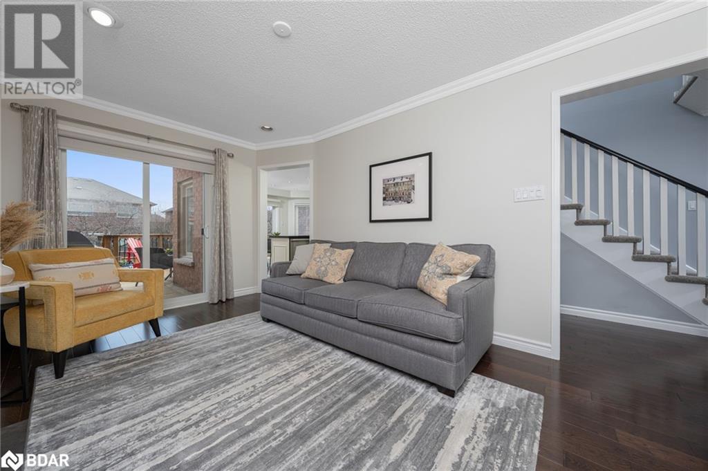












62 HARLEY Avenue

,
Georgetown,




Ontario
L7G5R9

