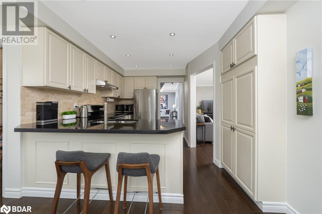 












62 HARLEY Avenue

,
Georgetown,




Ontario
L7G5R9

