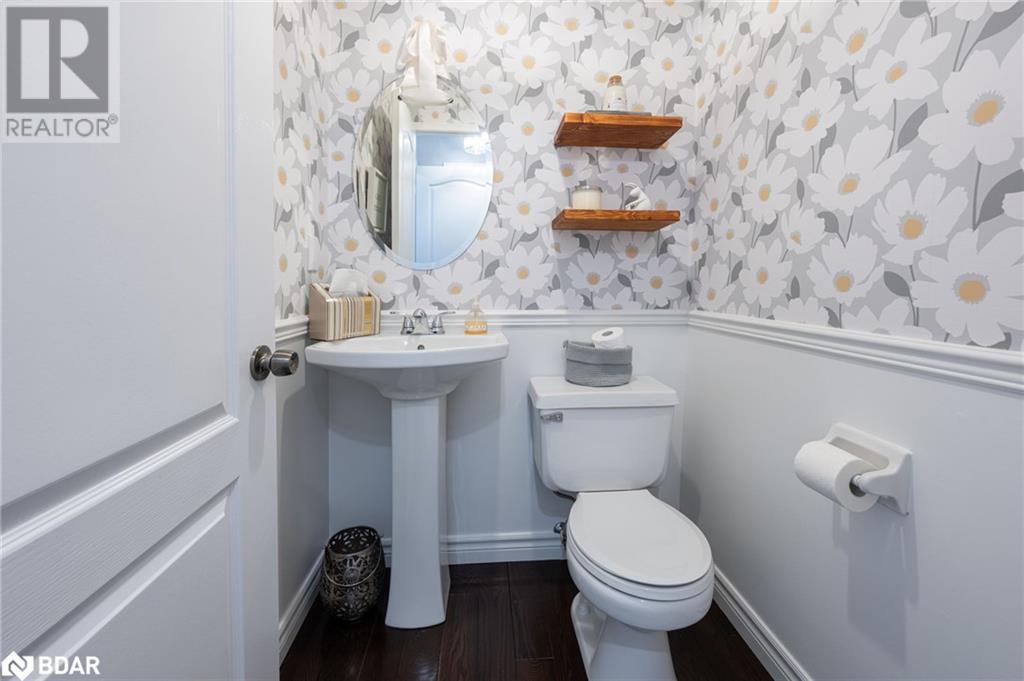 












62 HARLEY Avenue

,
Georgetown,




Ontario
L7G5R9

