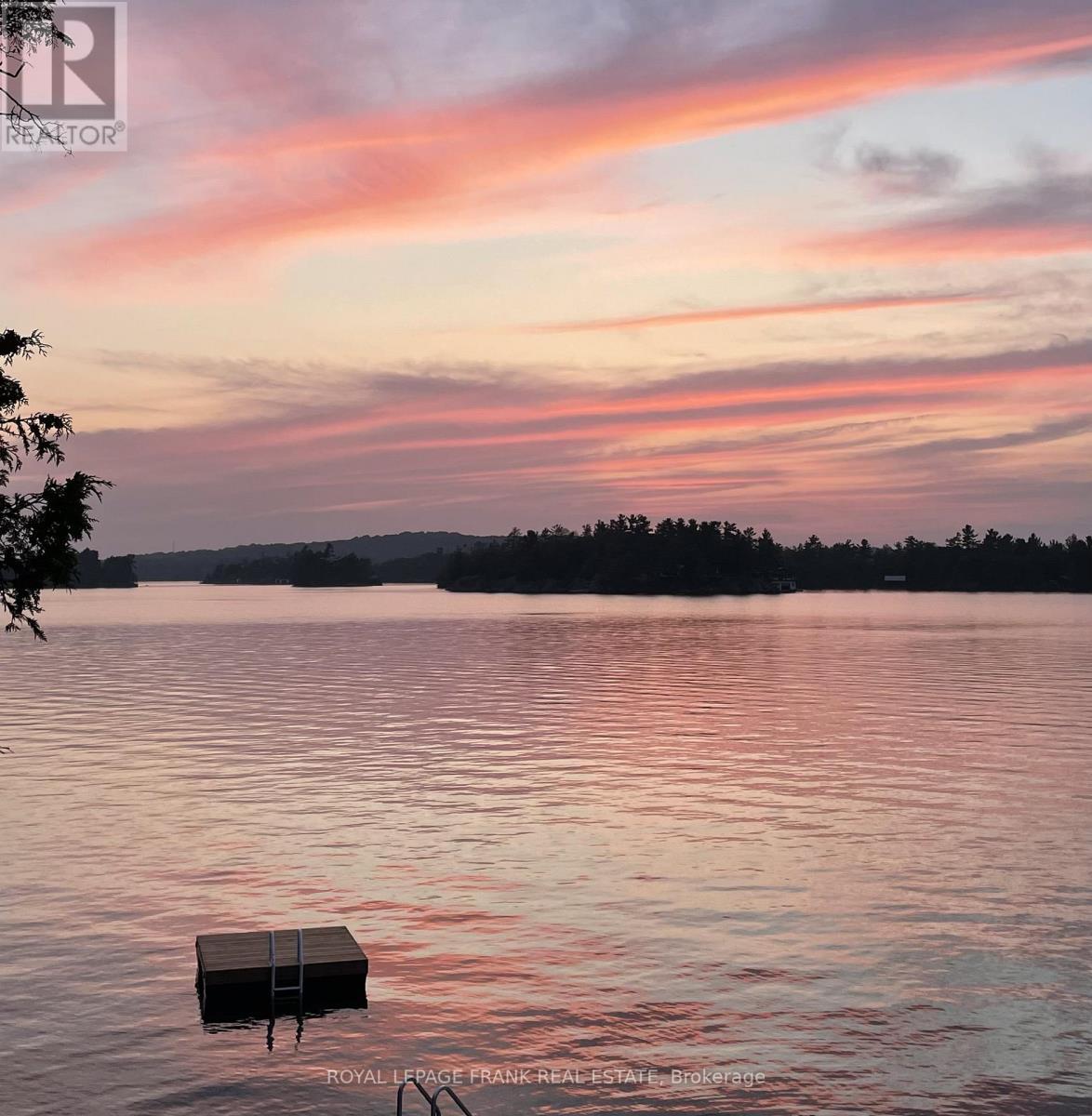 












1329 TRAPPERS LANE

,
Douro-Dummer,




Ontario
K0L2H0

