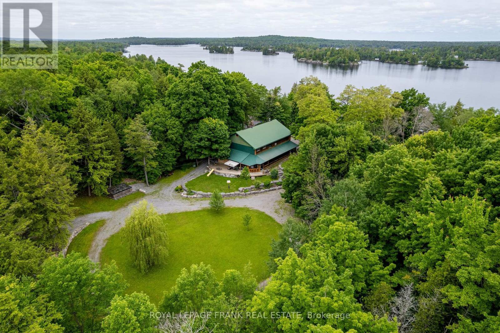 












1329 TRAPPERS LANE

,
Douro-Dummer,




Ontario
K0L2H0

