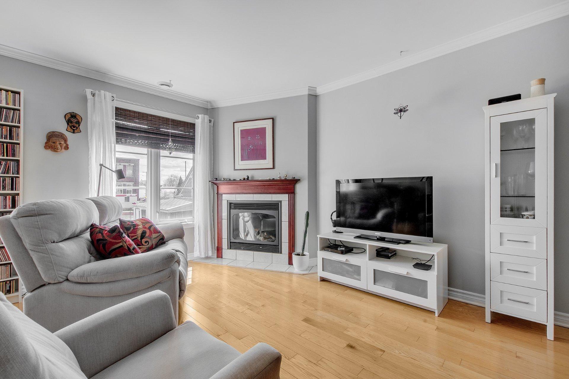 









575


Rue St-Pierre

,
Terrebonne (Terrebonne),




QC
J6W1C5

