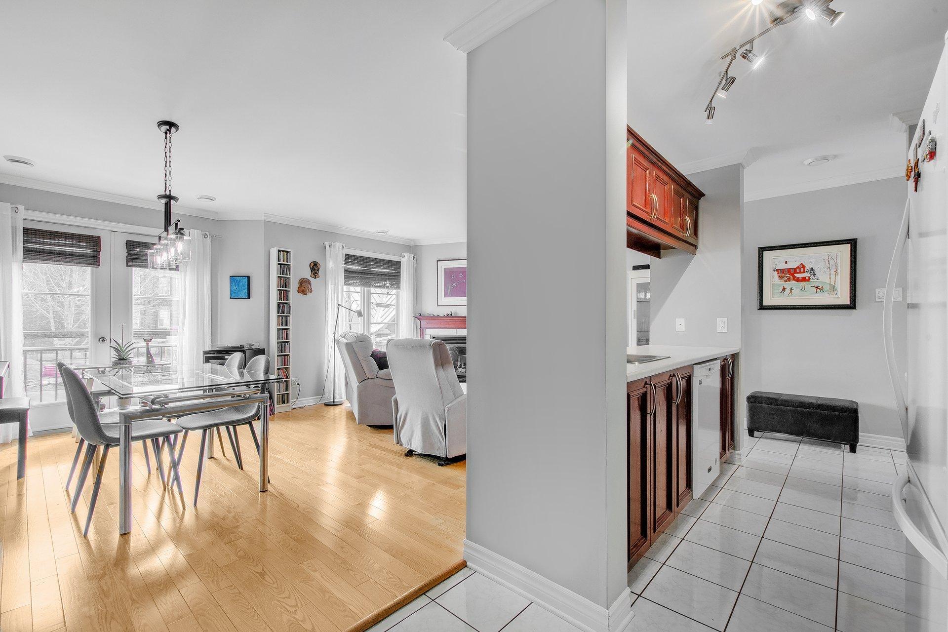 









575


Rue St-Pierre

,
Terrebonne (Terrebonne),




QC
J6W1C5


