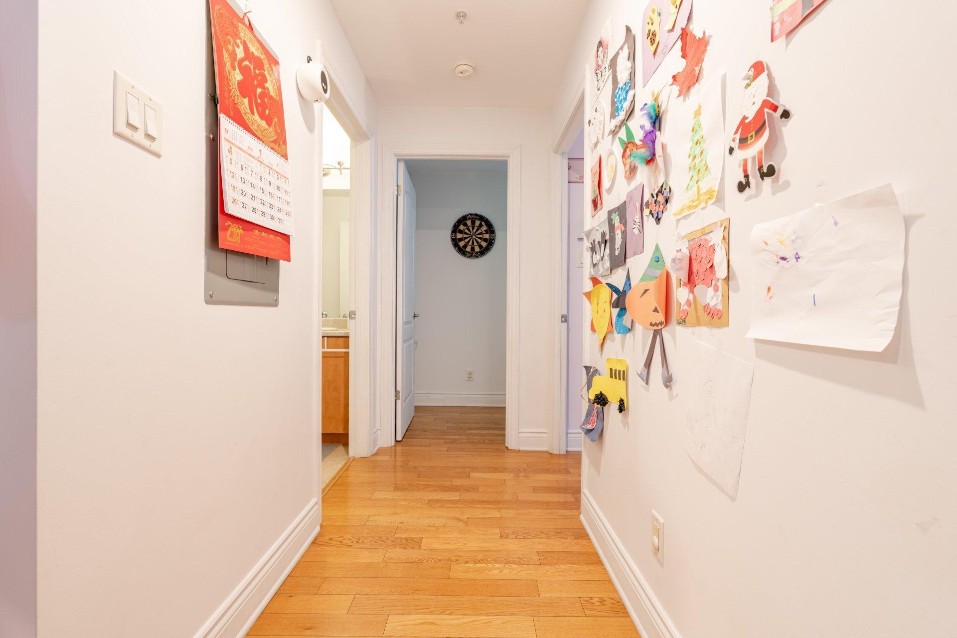 









995


Rue Jules-Poitras

, 308,
Montréal (Saint-Laurent),




QC
H4N3M2

