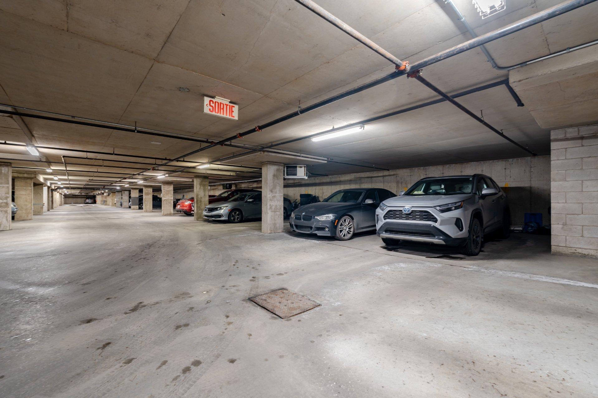 









995


Rue Jules-Poitras

, 308,
Montréal (Saint-Laurent),




QC
H4N3M2

