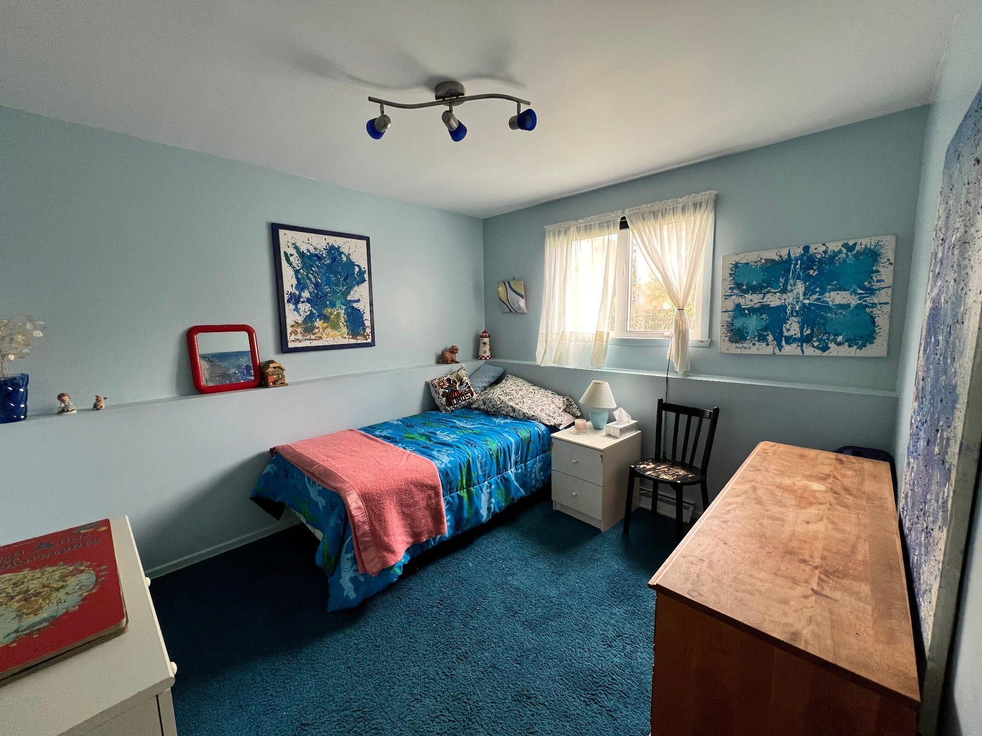 









1151


Rue De Meulles

,
Saint-Bruno-de-Montarville,




QC
J3V3A4

