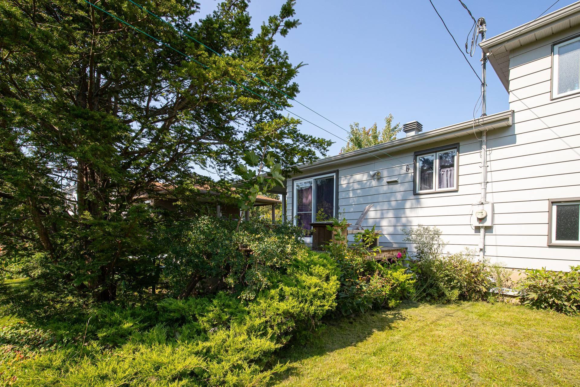 









1151


Rue De Meulles

,
Saint-Bruno-de-Montarville,




QC
J3V3A4

