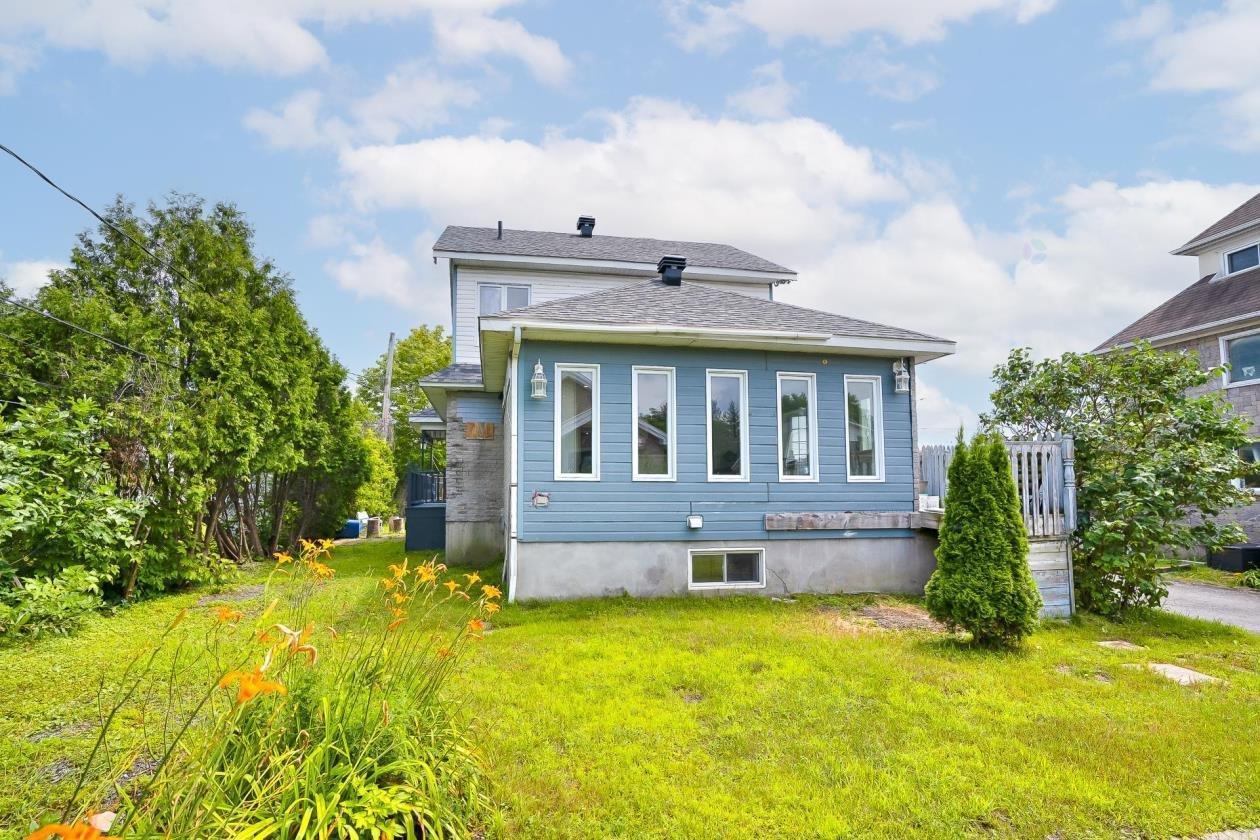 









9040


Boul. Marie-Victorin

,
Brossard,




QC
J4S1A3

