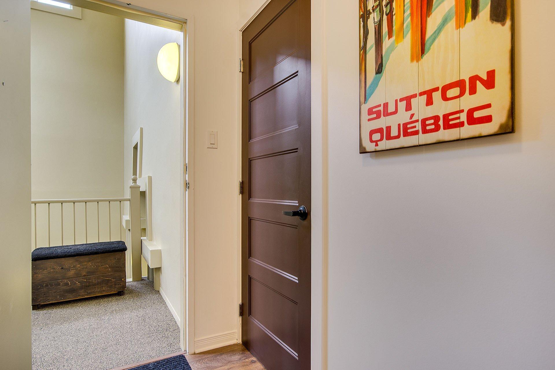 









575


Ch. Réal

, 409,
Sutton,




QC
J0E2K0

