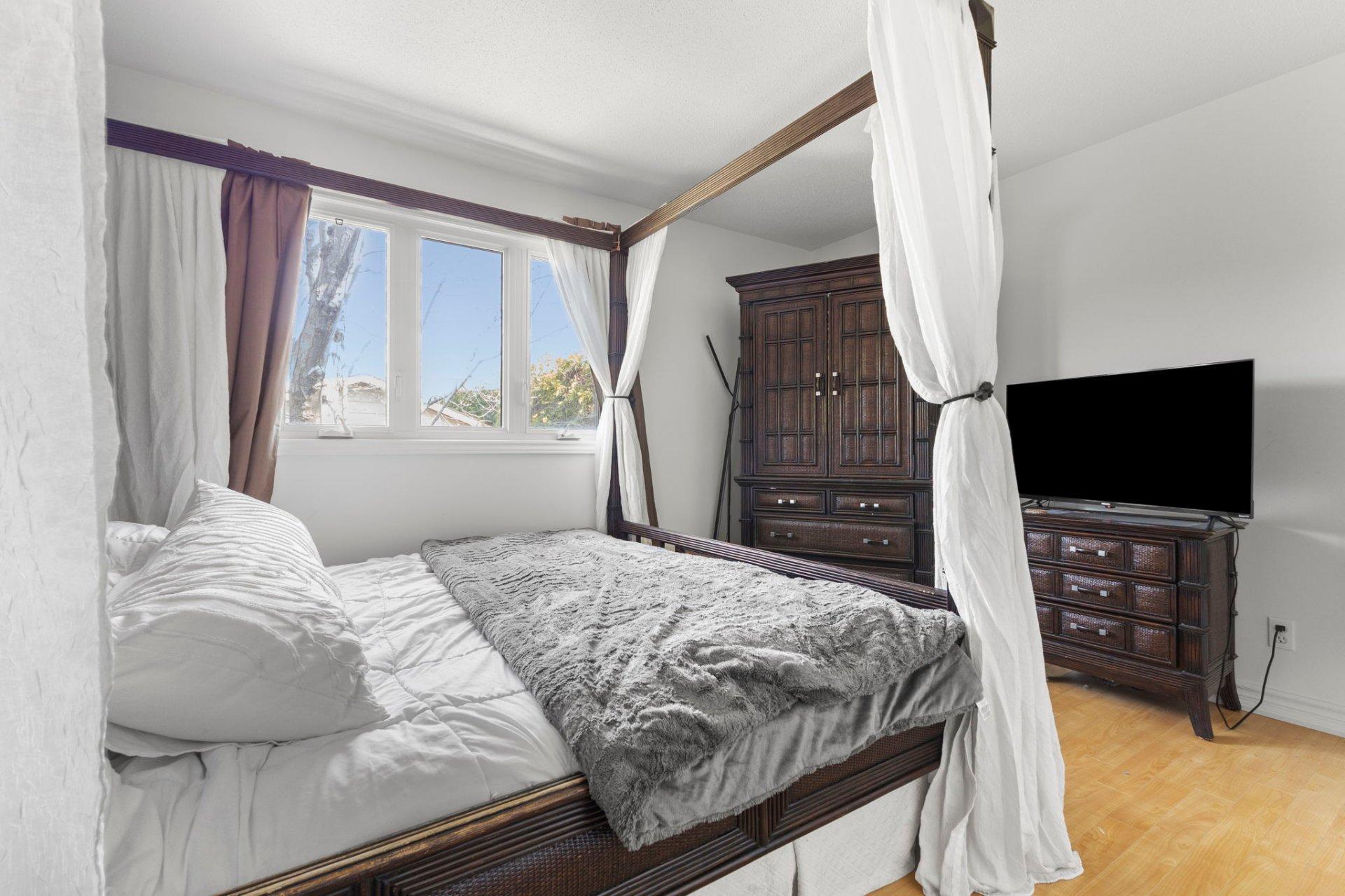 









81


Rue Bocage

,
Gatineau (Gatineau),




QC
J8T7W5

