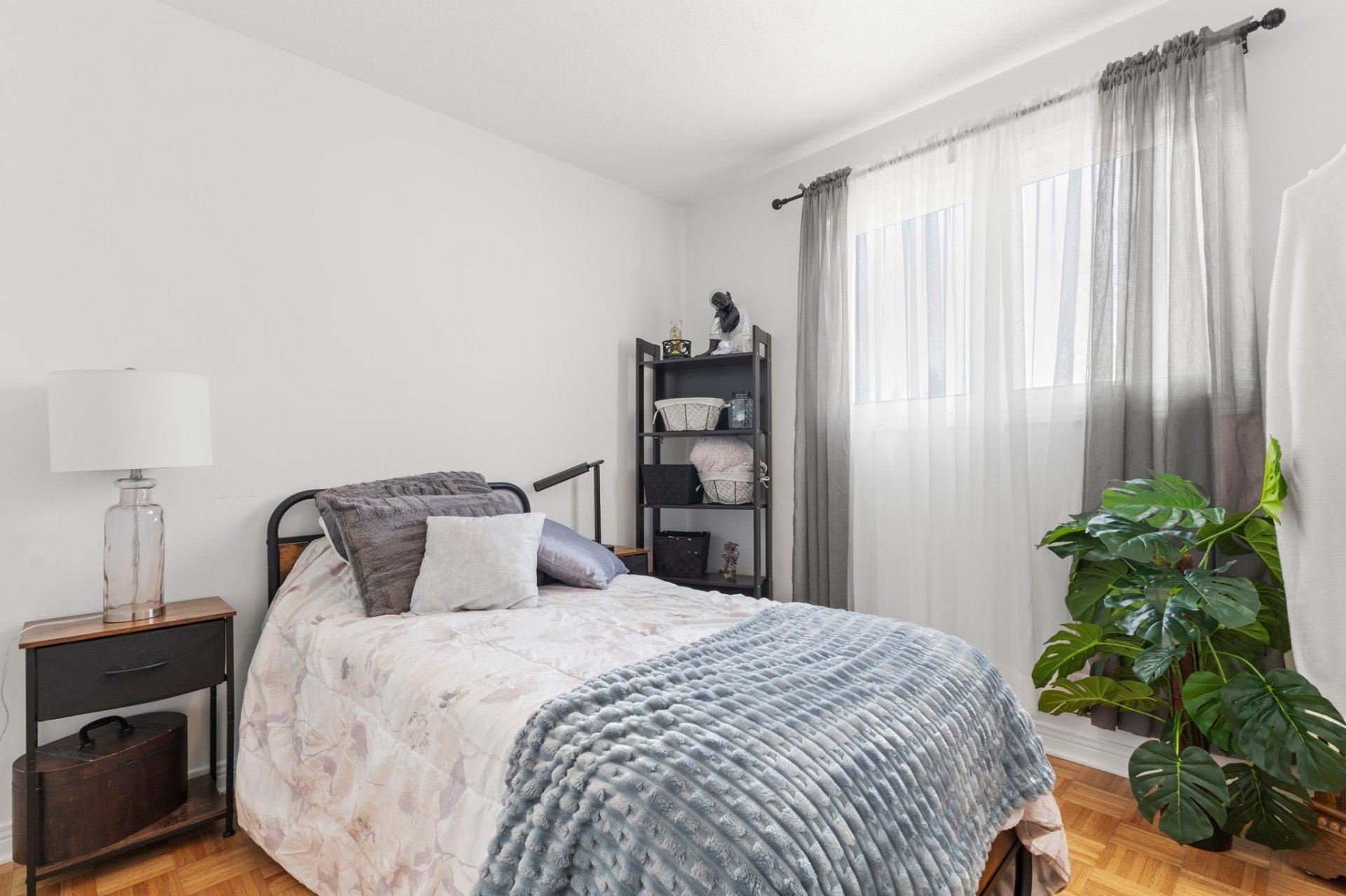 









81


Rue Bocage

,
Gatineau (Gatineau),




QC
J8T7W5

