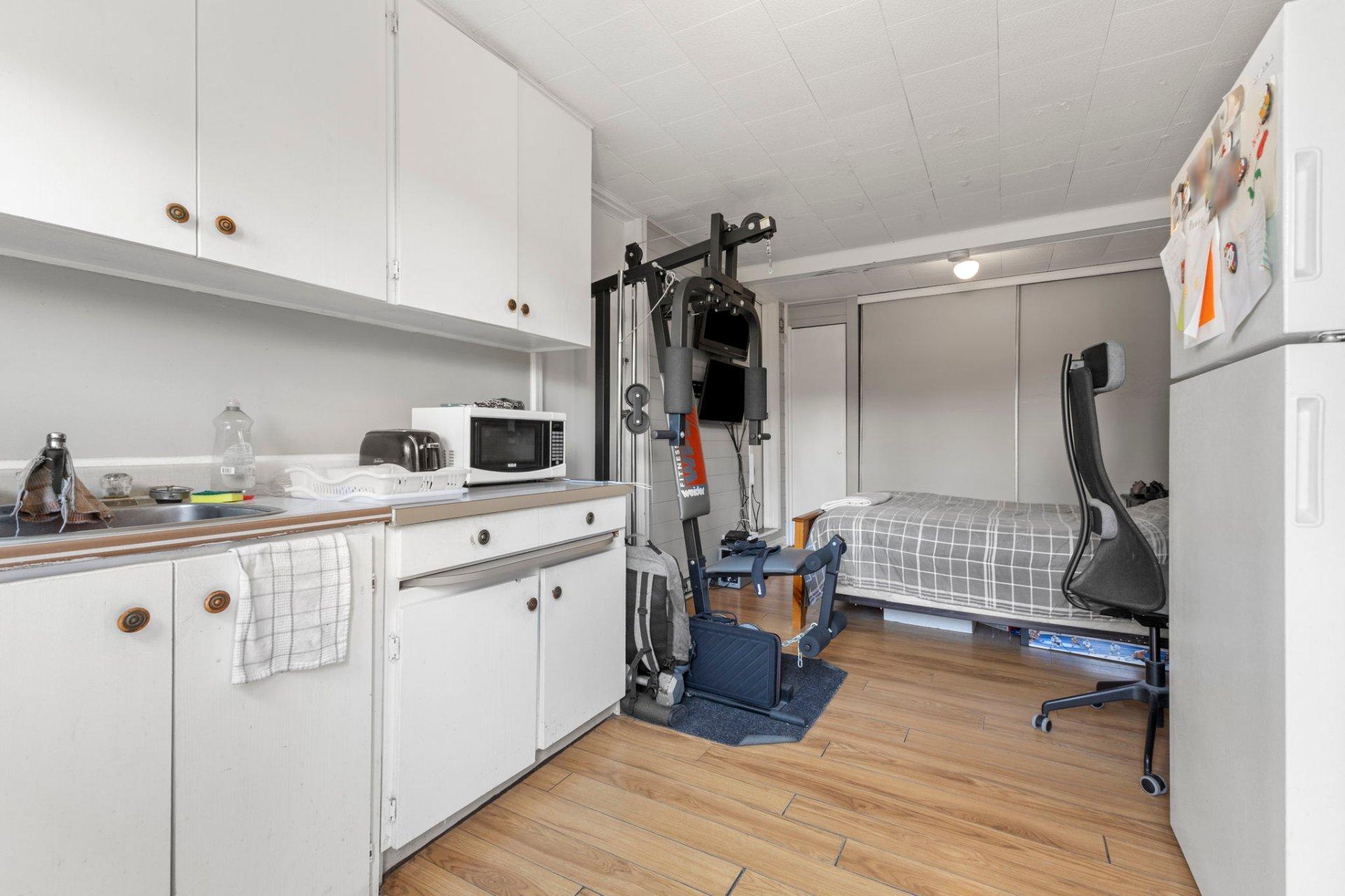 









81


Rue Bocage

,
Gatineau (Gatineau),




QC
J8T7W5

