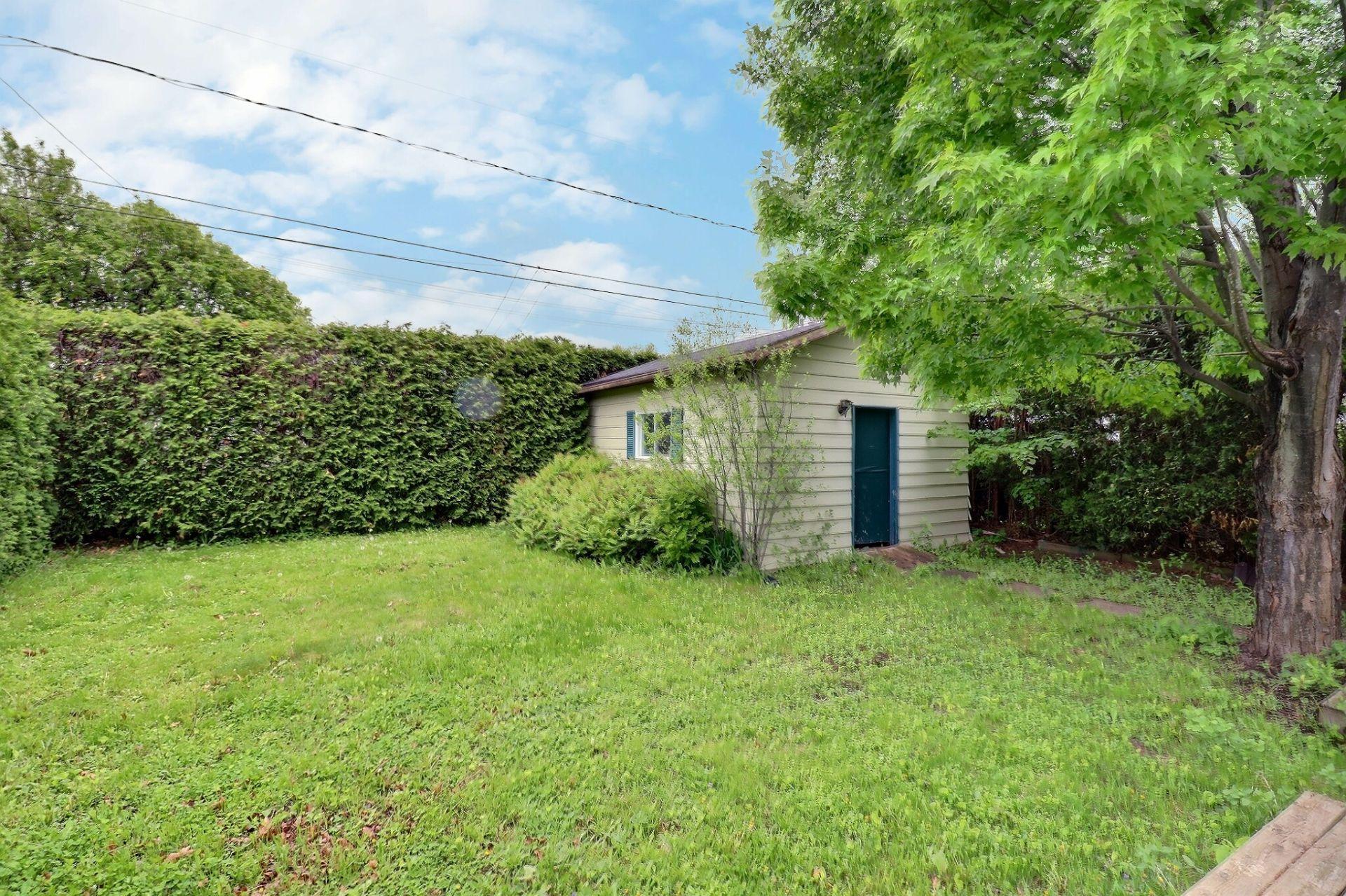 









81


Rue Bocage

,
Gatineau (Gatineau),




QC
J8T7W5

